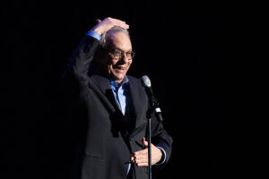 picture of Lewis Black